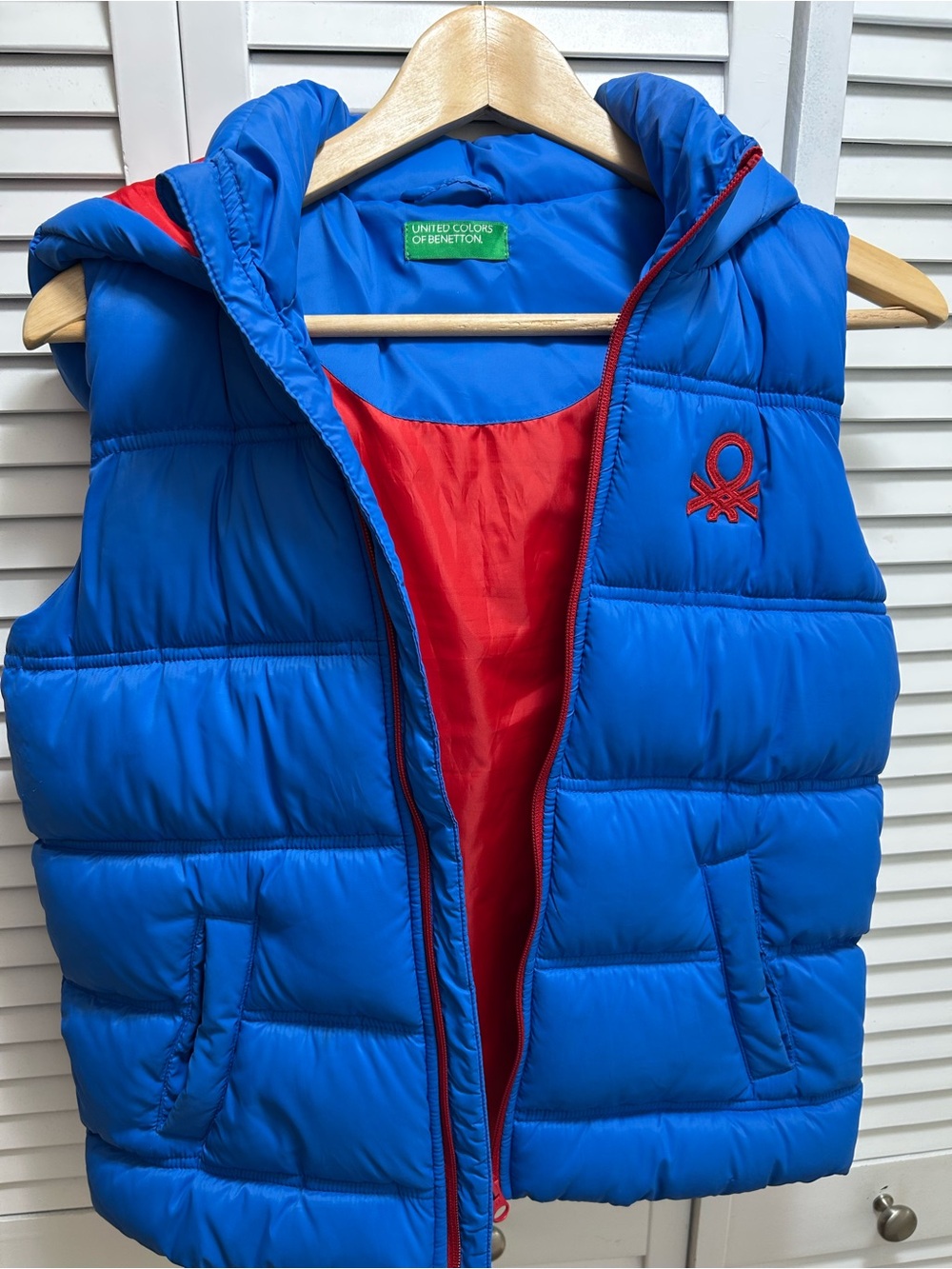 United Colors Of Benetton Bright Blue Puffer Vest with Red Lining Boys Size L